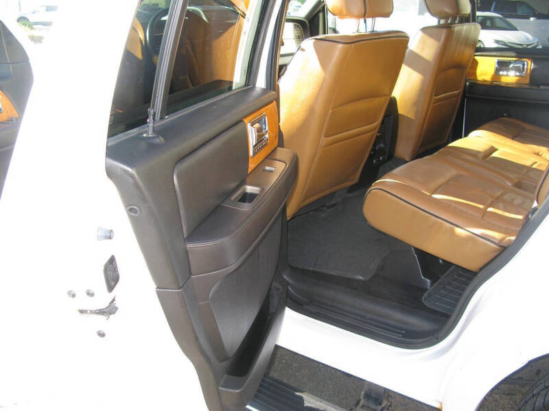 2012 Lincoln Navigator