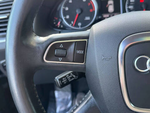 2012 Audi Q5 3.2 quattro Premium Plus