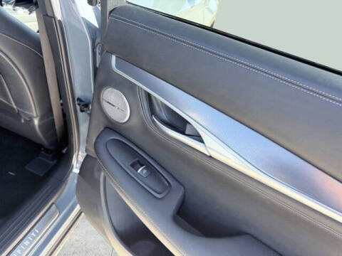 2022 Infiniti QX55 Essential