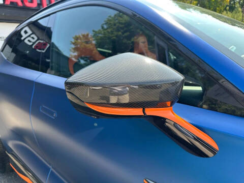 2023 Aston Martin DBX 707