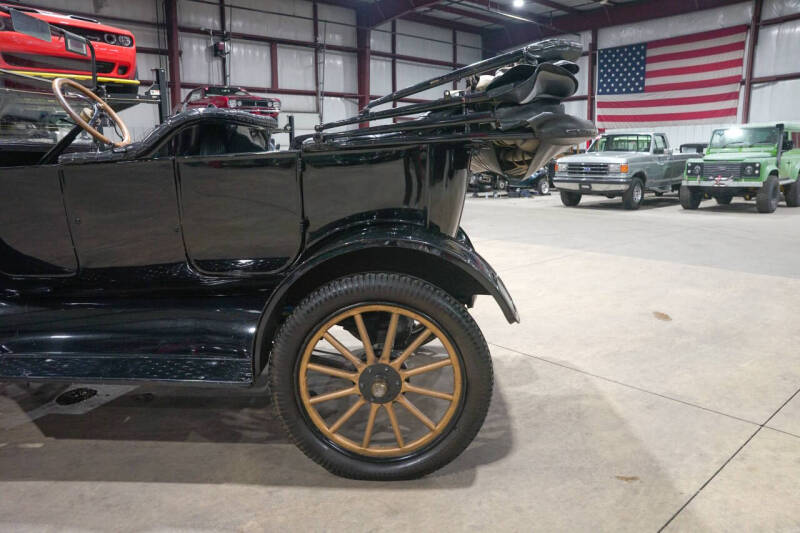 1916 Ford Model T