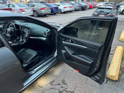 2018 Nissan Maxima 3.5 SR