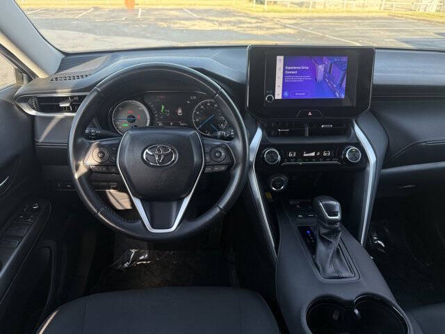 2024 Toyota Venza LE