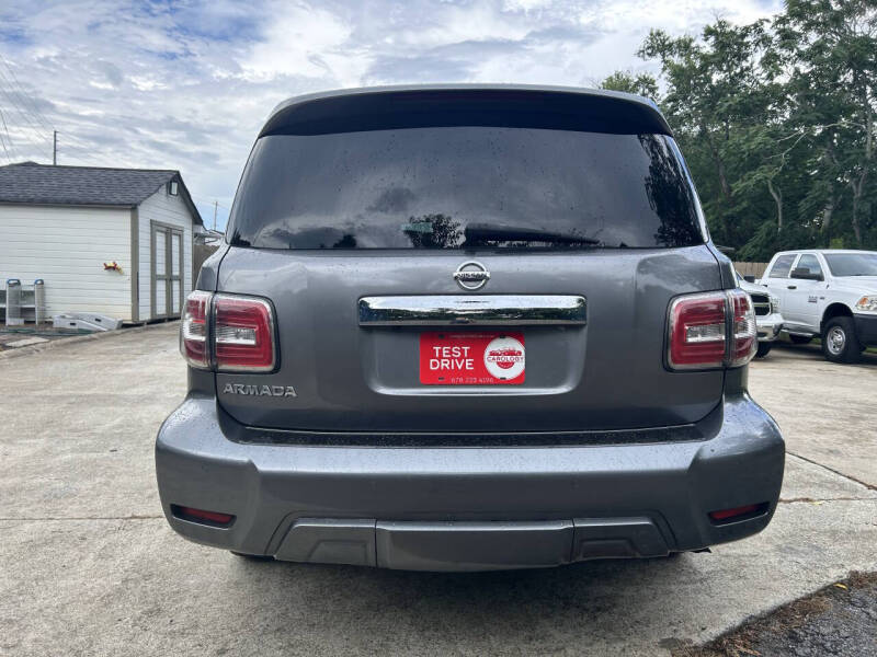 2017 Nissan Armada SV