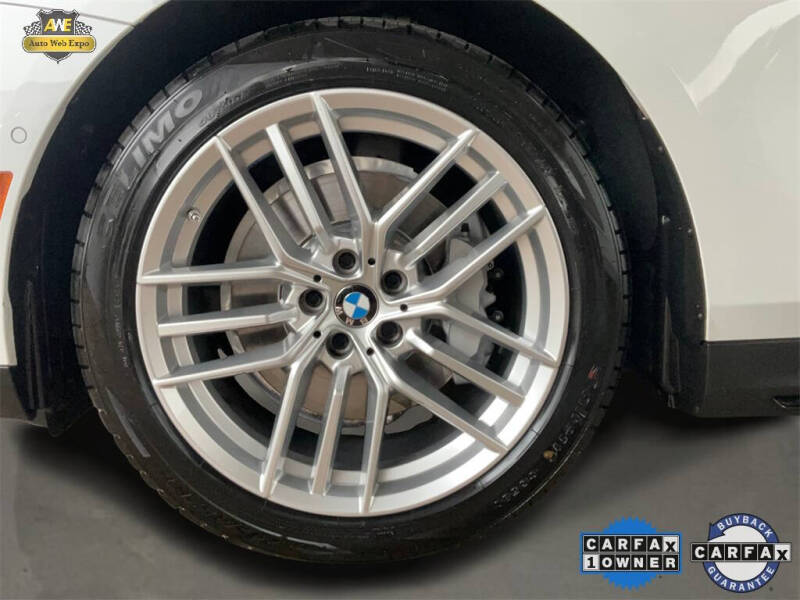 2025 BMW 5 Series 530i