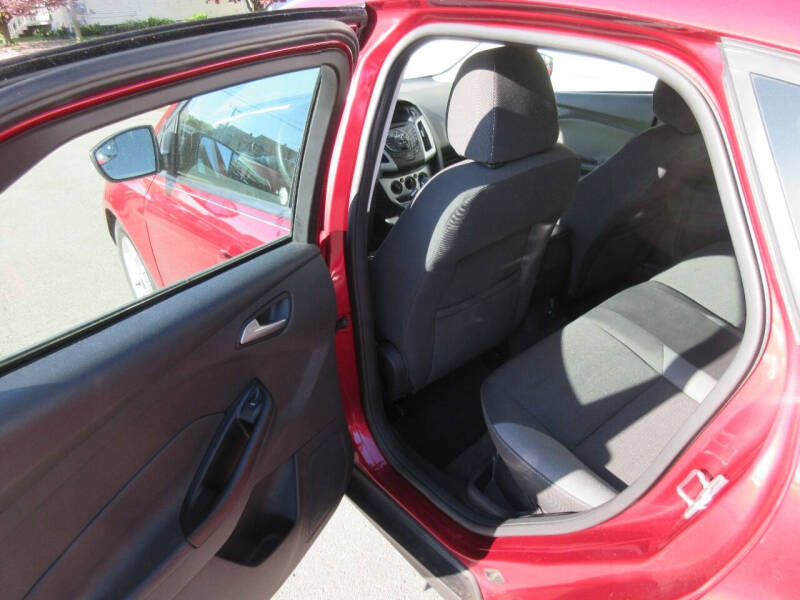 2013 Ford Focus SE