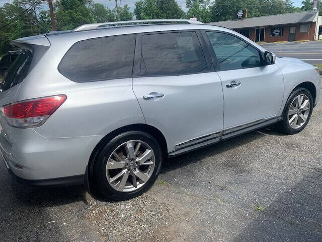 2013 Nissan Pathfinder for sale at Snap Auto in Morganton NC