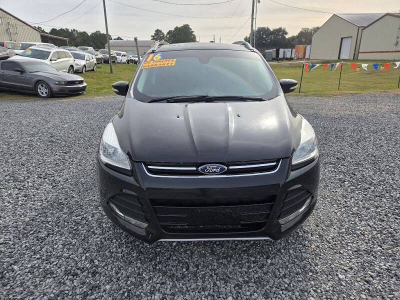 2016 Ford Escape Titanium's photo