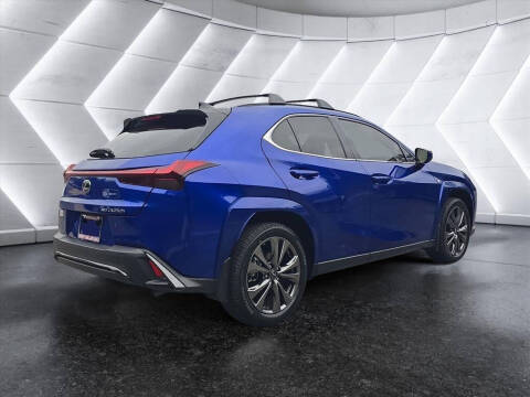 2023 Lexus UX 250h F SPORT Handling