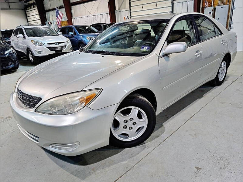 2003 Toyota Camry LE V6