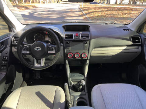 2017 Subaru Forester 2.5i