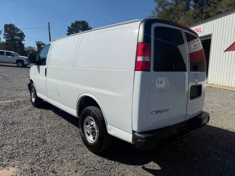 2020 Chevrolet Express 2500