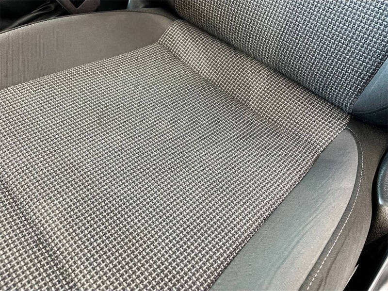 2019 Volkswagen Beetle 2.0T S