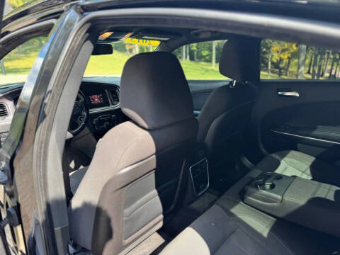 2015 Dodge Charger SE