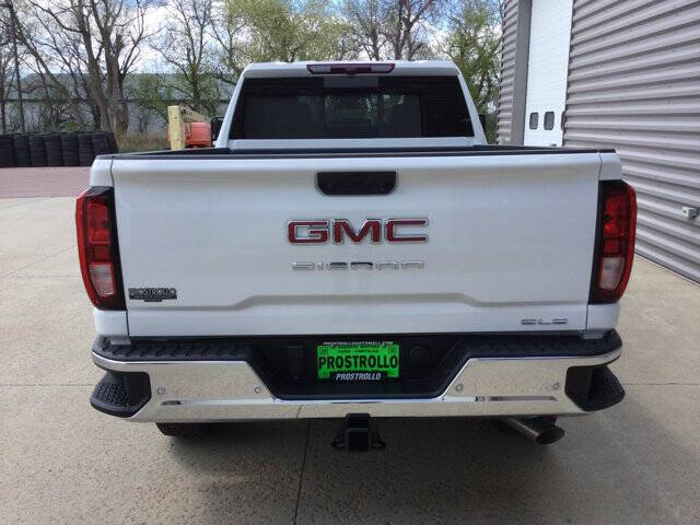 2025 GMC Sierra 2500HD