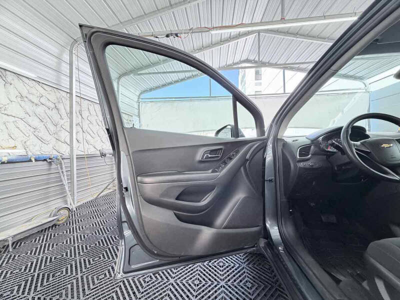 2021 Chevrolet Trax LS
