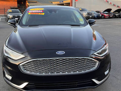 2020 Ford Fusion for sale at Carros Usados Fresno in Clovis CA