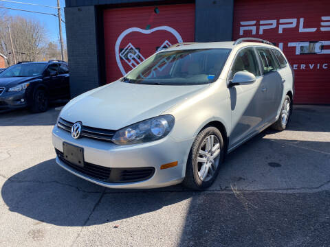 2012 Volkswagen Jetta for sale at Apple Auto Sales Inc in Camillus NY