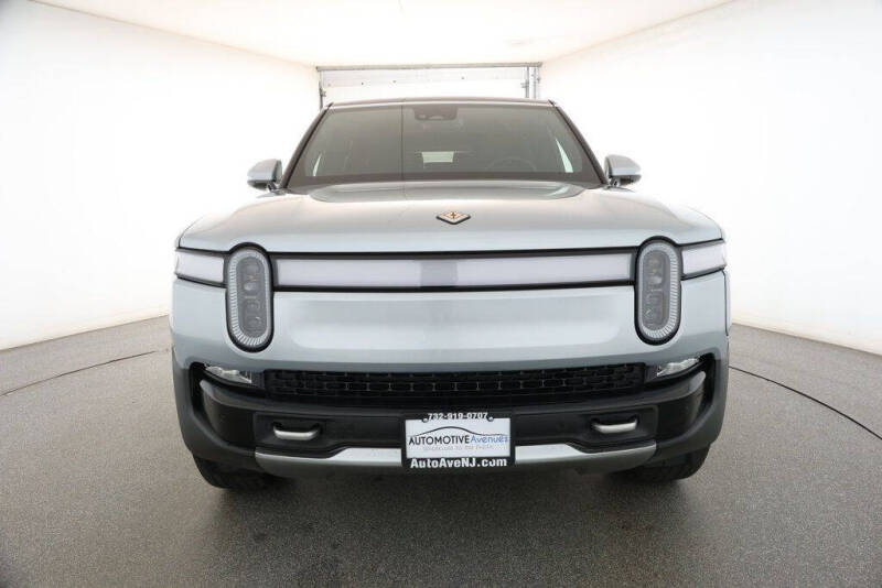 2023 Rivian R1S