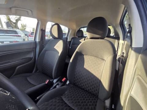 2022 Mitsubishi Mirage LE