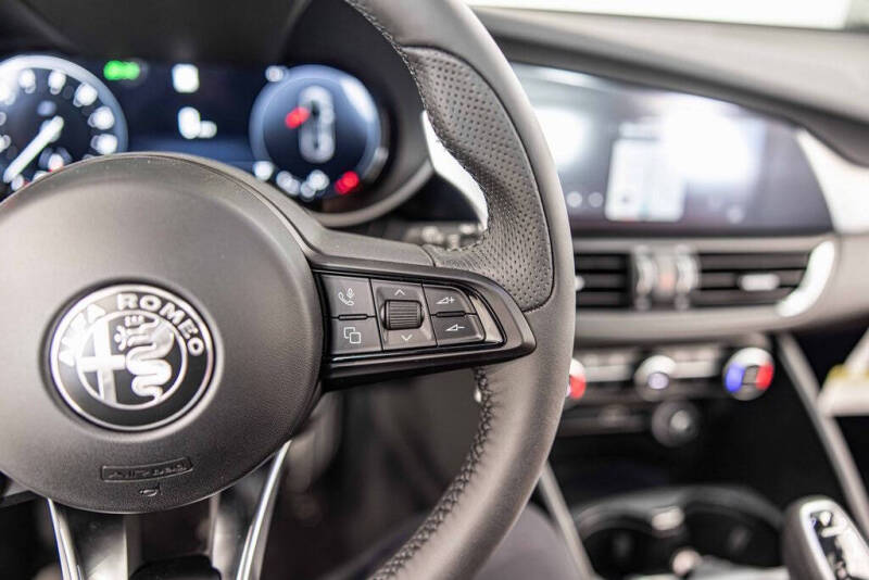 2025 Alfa Romeo Giulia