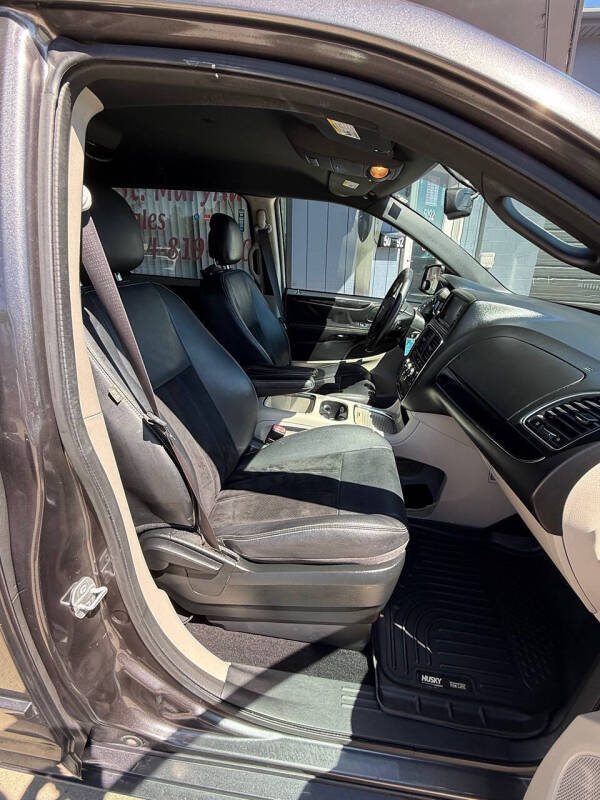 2017 Dodge Grand Caravan SXT