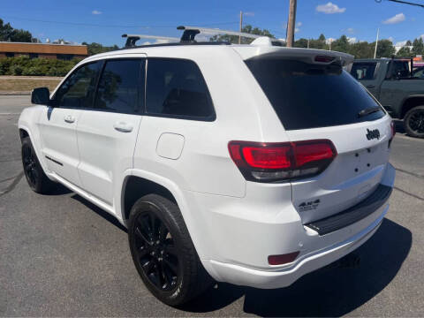 2019 Jeep Grand Cherokee Altitude