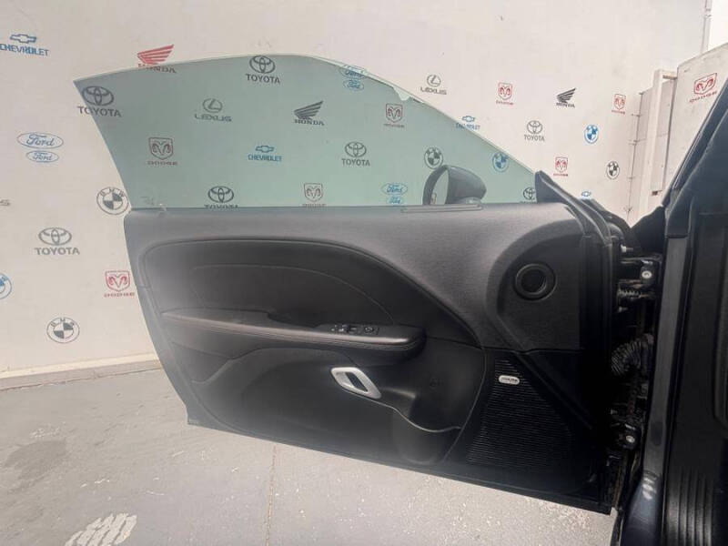 2018 Dodge Challenger SXT Plus