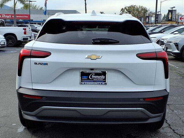 2026 Chevrolet Blazer EV LT
