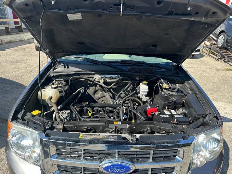 2011 Ford Escape XLS