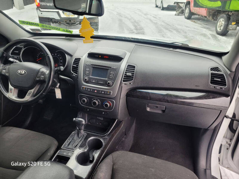 2015 Kia Sorento LX