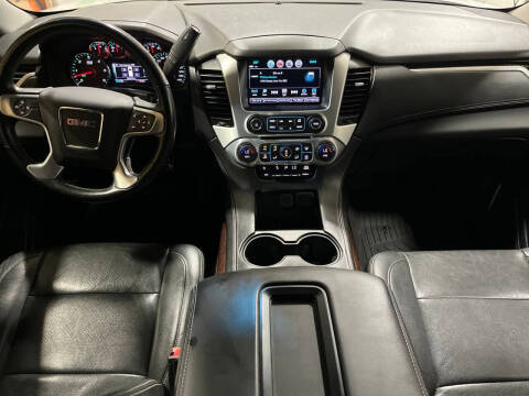 2017 GMC Yukon SLE