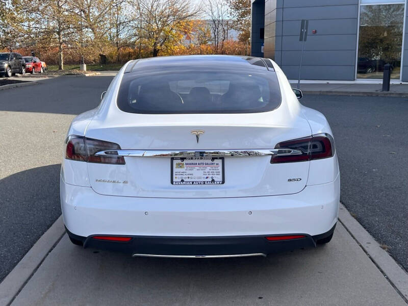 2016 Tesla Model S 85D