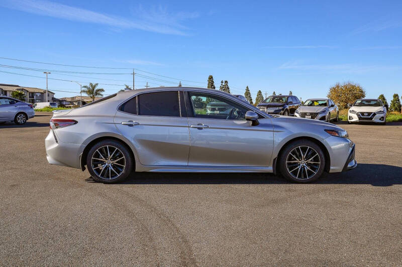 2021 Toyota Camry SE