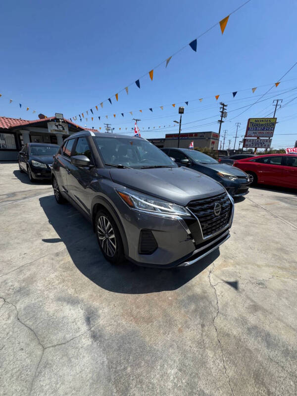 2021 Nissan Kicks SV