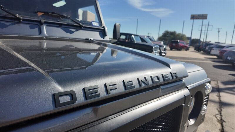 1983 Land Rover Defender