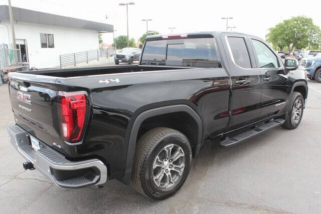 2025 GMC Sierra 1500 SLE