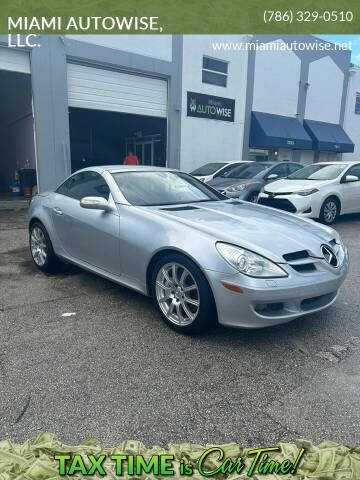 2005 Mercedes-Benz SLK for sale at MIAMI AUTOWISE, LLC. in Miami FL