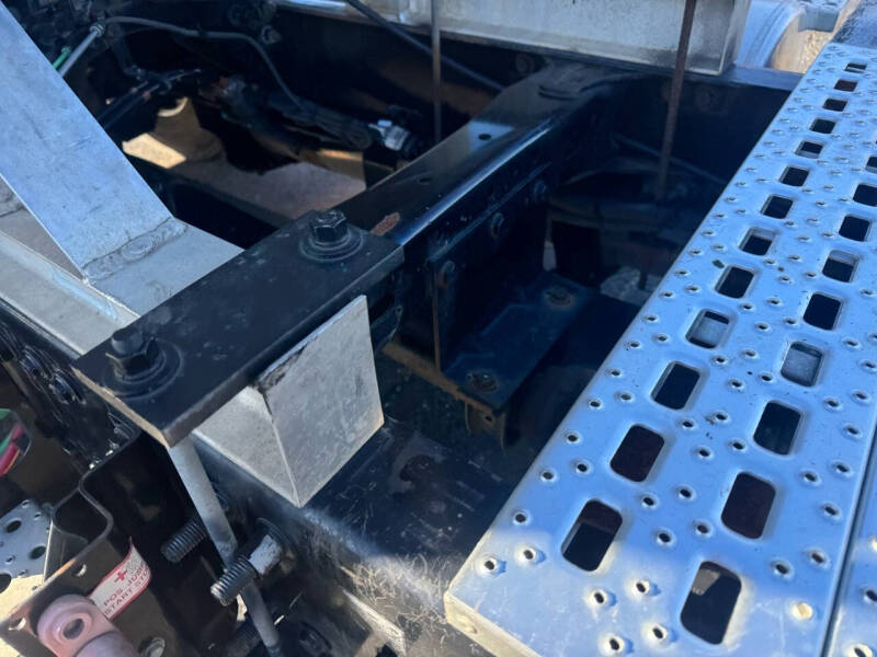 2005 Sterling LT 9500