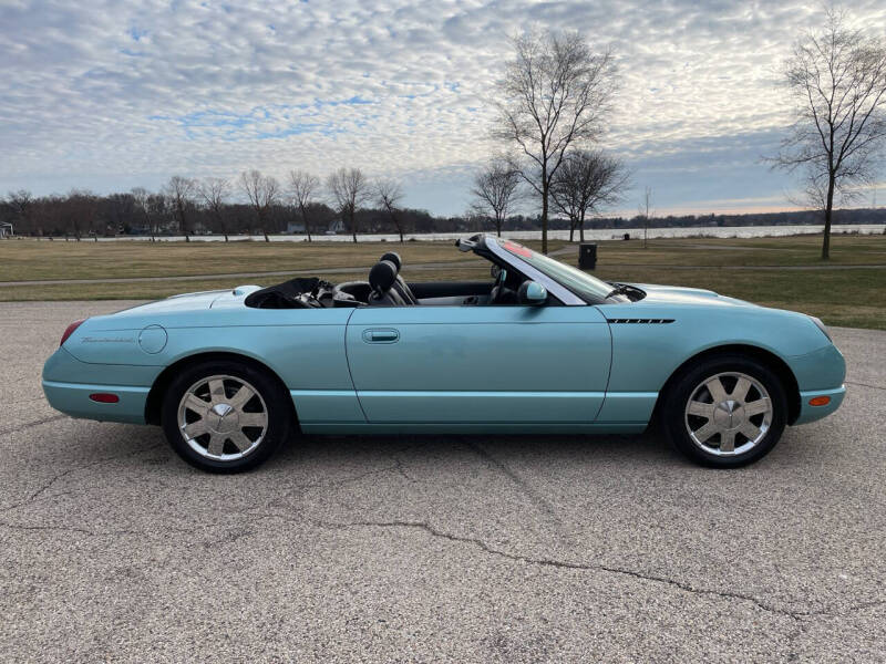 2002 Ford Thunderbird Deluxe
