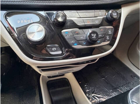 2018 Chrysler Pacifica Limited