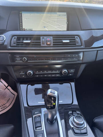 2013 BMW 5 Series 528i xDrive