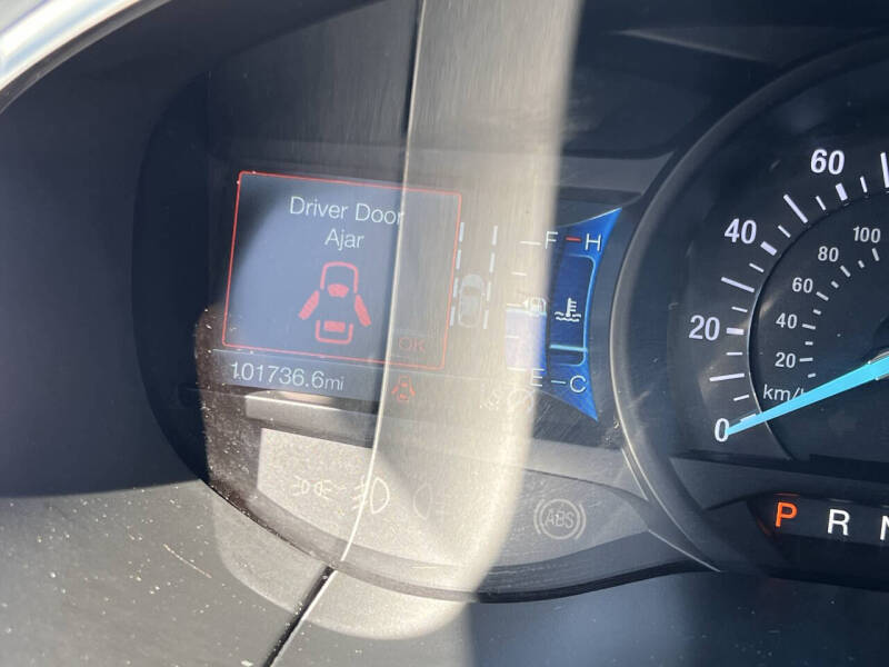 2020 Ford Edge Titanium