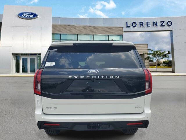 2026 Ford Expedition MAX Active