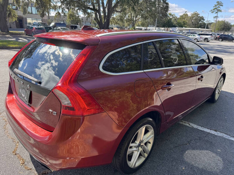 2015 Volvo V60 T5 Drive-E Premier