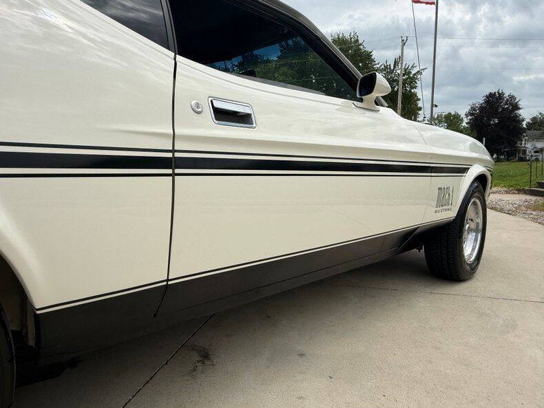 1971 Ford Mach 1 429 Cobra Jet