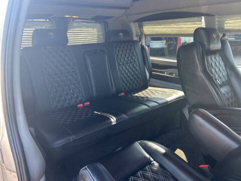 2023 Chevrolet Express 2500