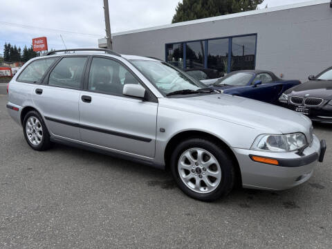 2002 Volvo V40