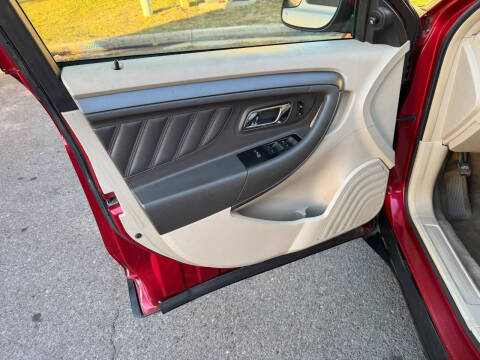 2012 Ford Taurus SEL