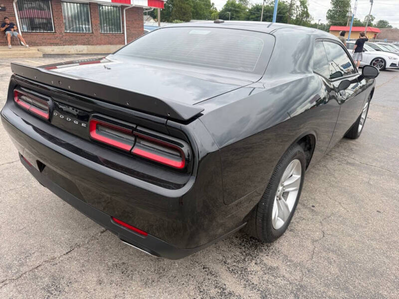2023 Dodge Challenger SXT